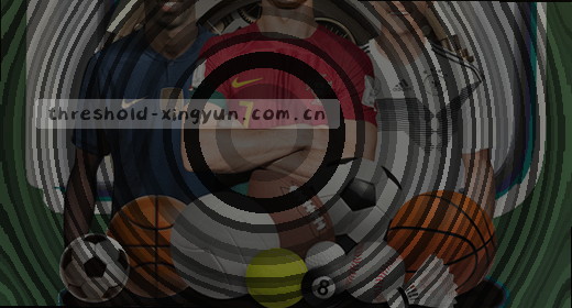 清晨阳光洒在咖啡杯沿